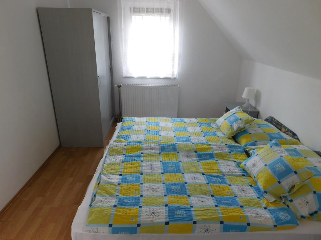 Akacfa Hortenzia Apartman Zalakaros Eksteriør bilde